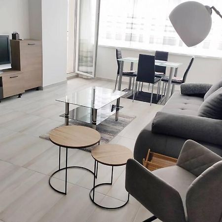 Plaza Apartman - City Center, Free Parking, Free Wifi Debrecen Extérieur photo