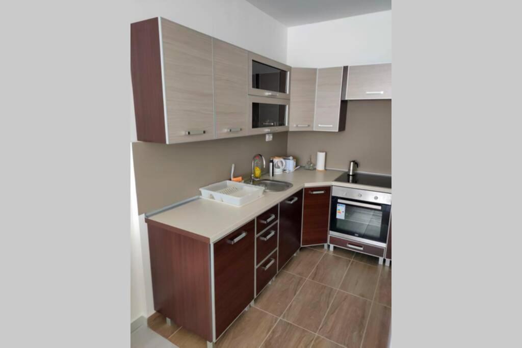 Plaza Apartman - City Center, Free Parking, Free Wifi Debrecen Extérieur photo